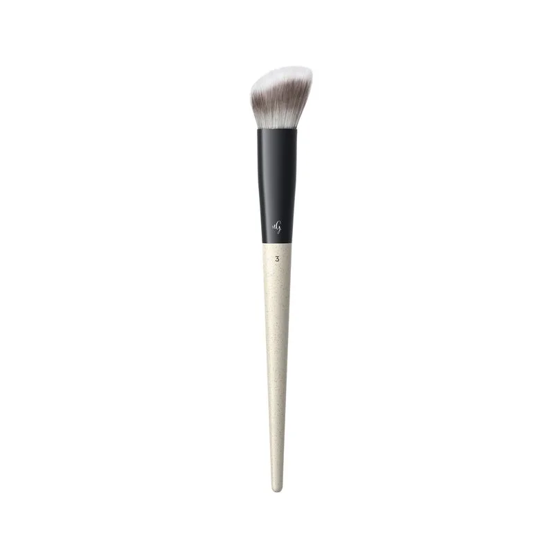 blanda-beauty1343330